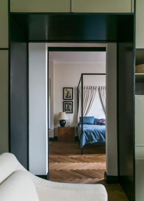 Dark Blue Apartment Βαρσοβία Εξωτερικό φωτογραφία